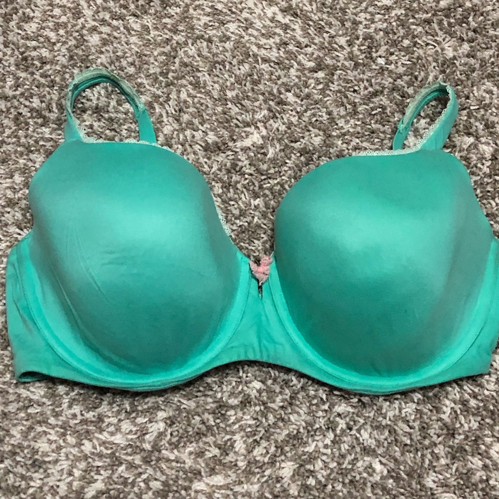 Victoria’s Secret bra